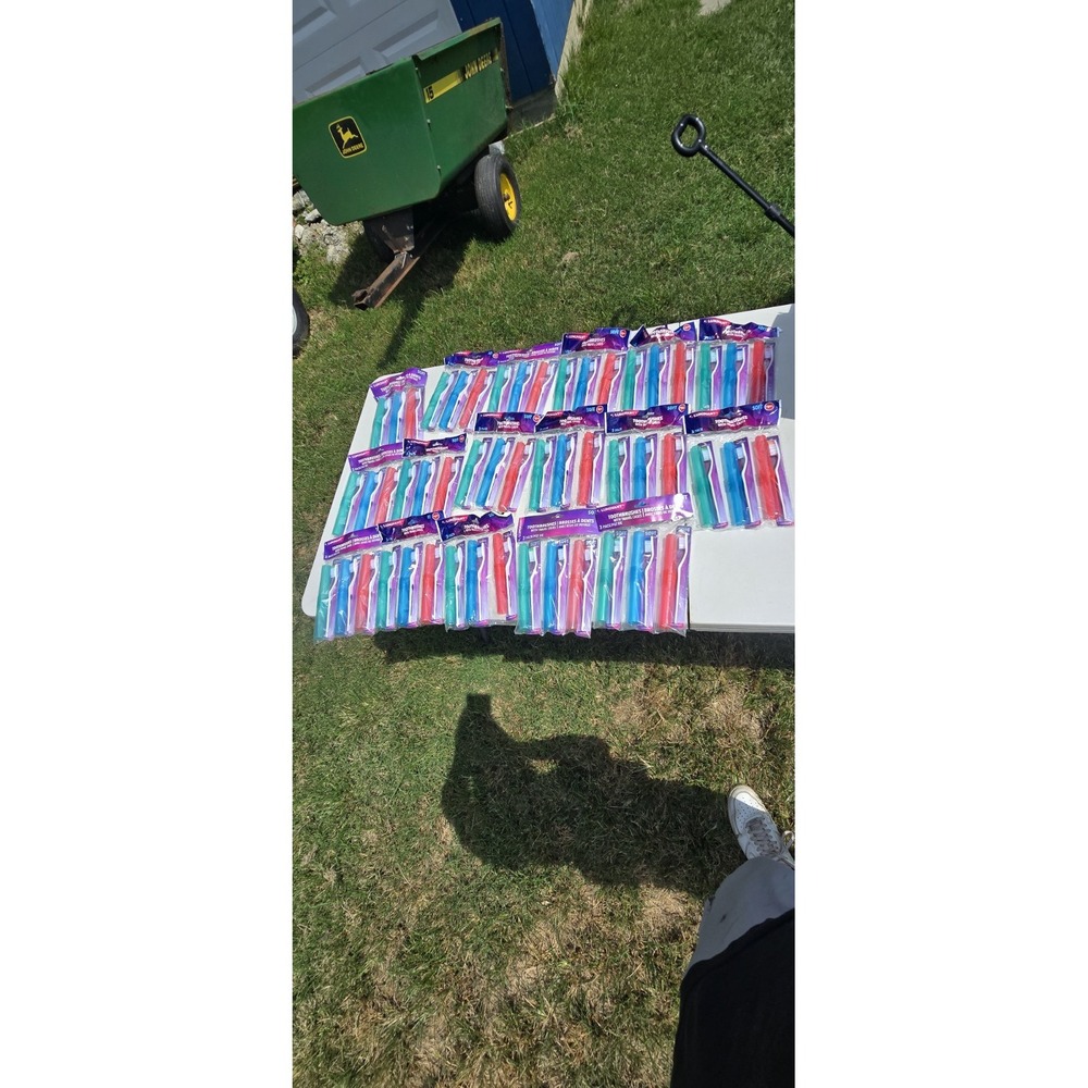 Lot Of 17 3 Piece Tooth Brushes With Travel Cases